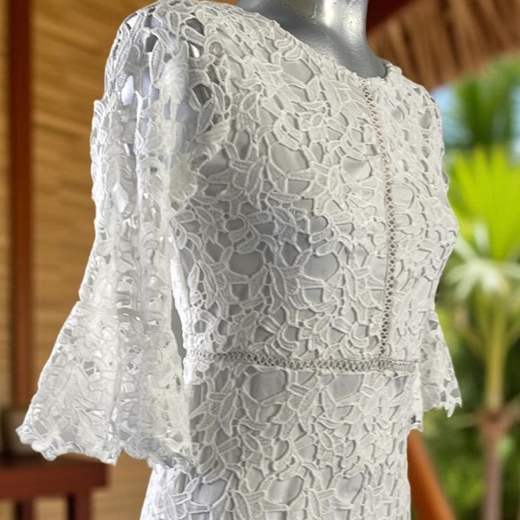Ryan Michelle Elegant White Lace Dress size PS - Picture 6 of 6
